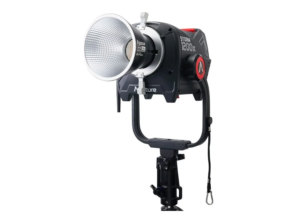 Aputure STORM 1200x ไฟ LED แบบจุดให้เช่าในกรุงเทพฯ