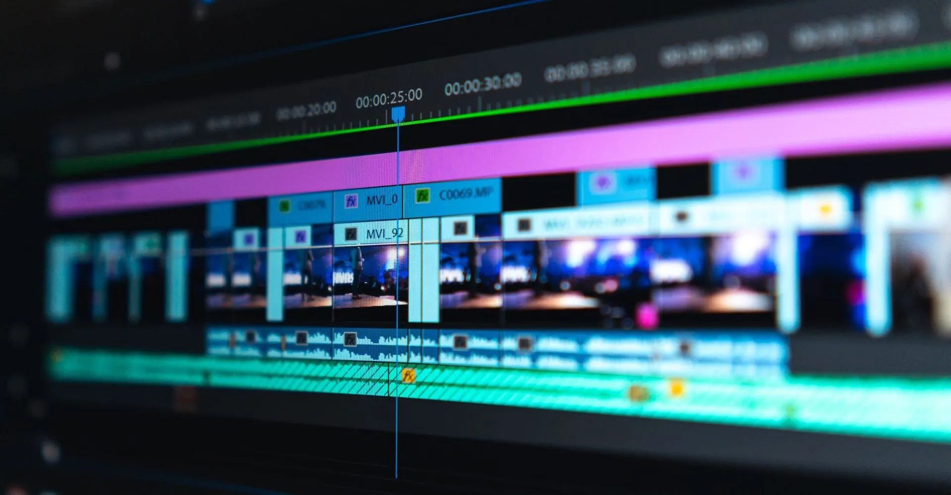 Video editing timeline in a non-linear editor