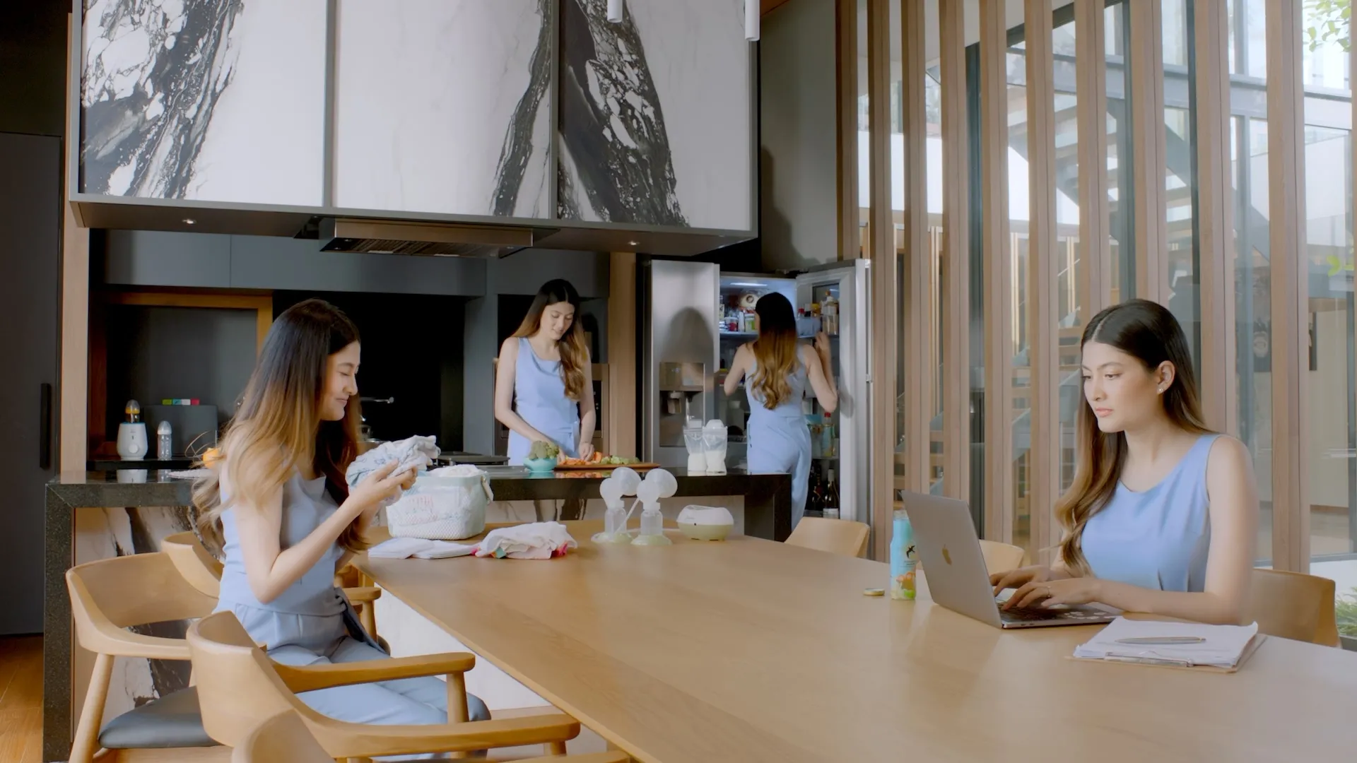 Juice Nest - เป็นมากกว่า แค่รังนกแท้ - มาร์กี้ ราศรี บาเล็นซิเอก้า // TV Commercial TVC