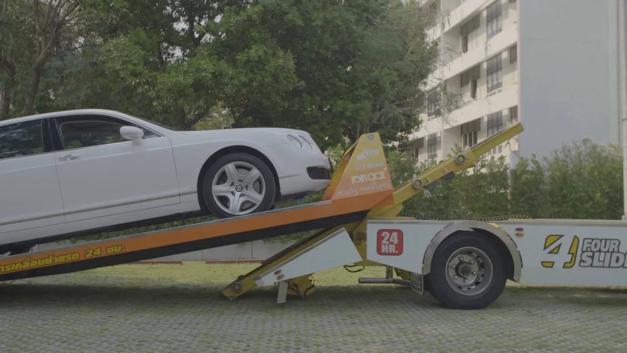 Rabbit Finance // Out of Home Commercial (Bentley)