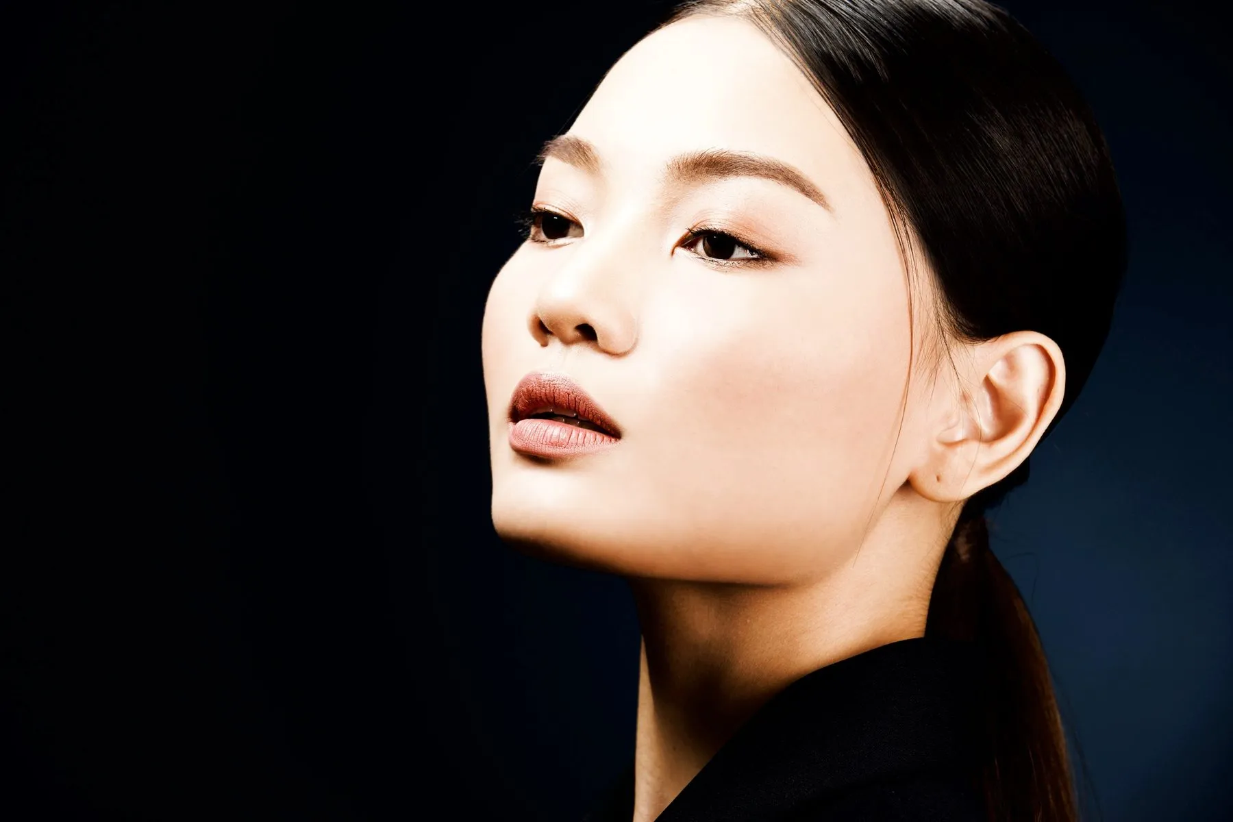 ถ่ายภาพโฆษณาเครื่องสำอาง Valkyri, photo 7 of 7
